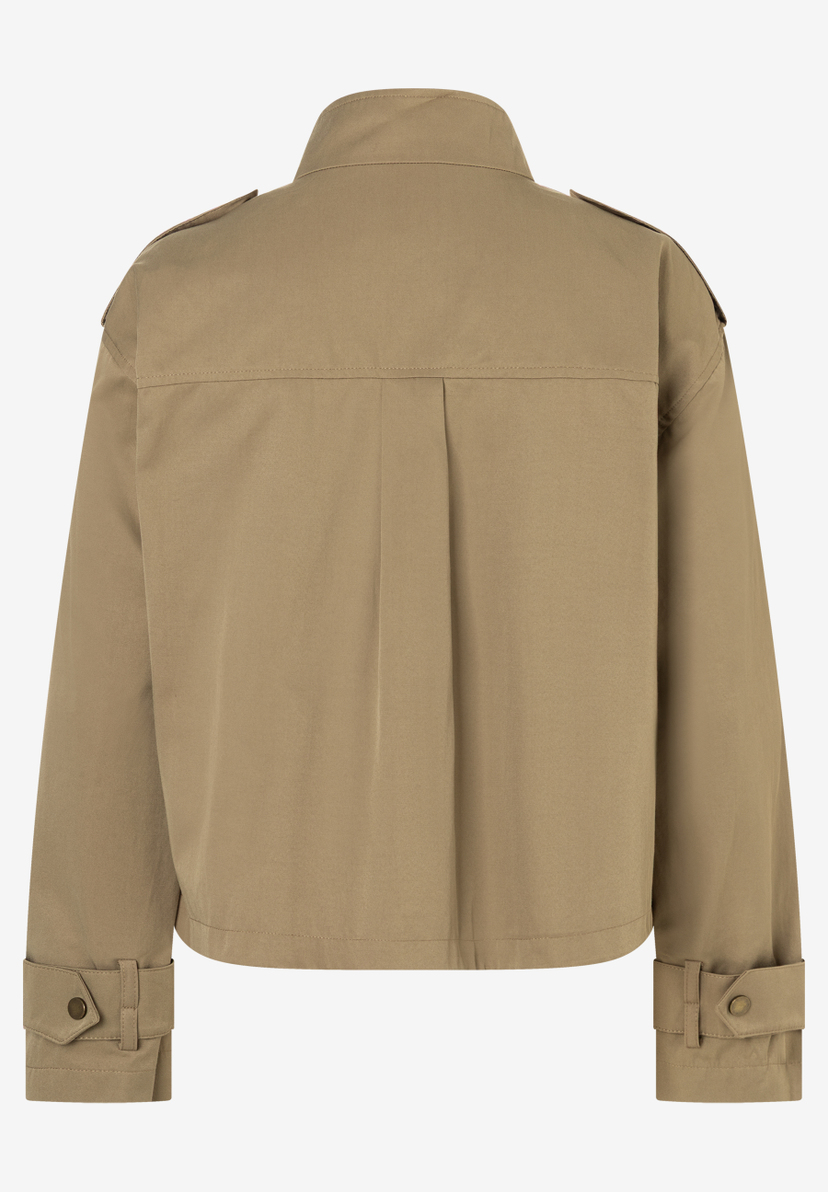 Rückansicht einer MORE & MORE Jacke aus Baumwollmischung in Khaki mit Kragen und Manschetten. Rückansicht einer MORE & MORE Jacke aus Baumwollmischung in Khaki mit Kragen und Manschetten.