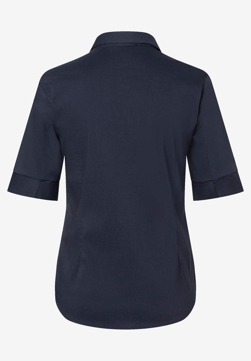 Dunkelblaue MORE & MORE Bluse mit Knopfleiste und halben Ärmeln von hinten. Dunkelblaue MORE & MORE Bluse mit Knopfleiste und halben Ärmeln von hinten.