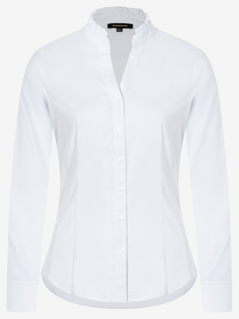 Eine weiße, langärmlige Bluse mit Kräuselkragen der Marke MORE & MORE. Eine weiße, langärmlige Bluse mit Kräuselkragen der Marke MORE & MORE.