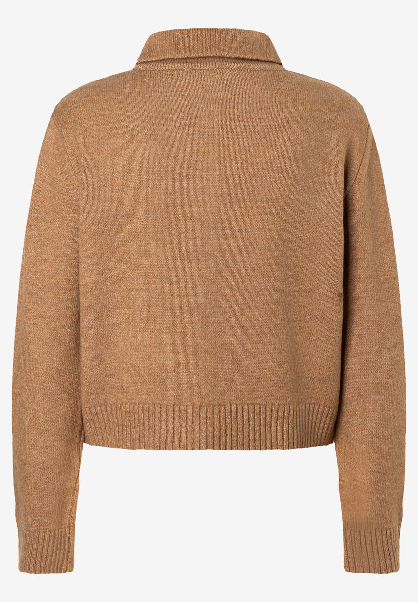 Rückansicht eines Strick-Pullovers von MORE & MORE in Braun mit weichem Griff und elastischer Materialkonstruktion. Rückansicht eines Strick-Pullovers von MORE & MORE in Braun mit weichem Griff und elastischer Materialkonstruktion.