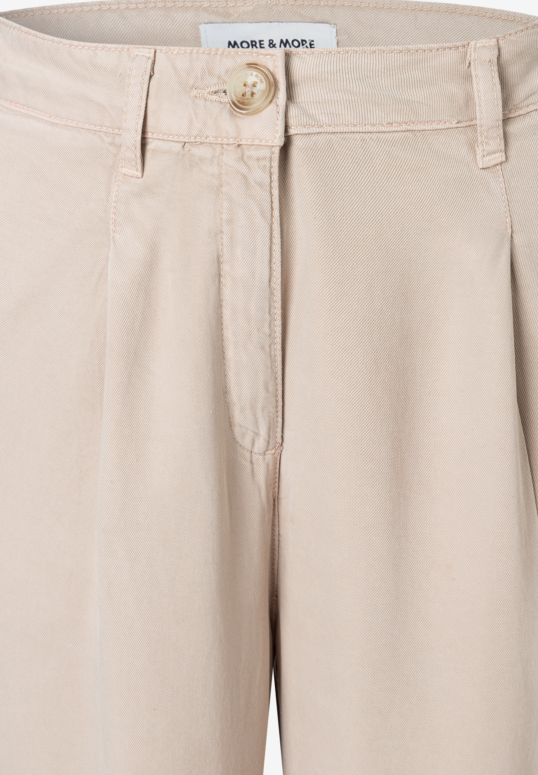 MORE & MORE Jeans aus Webware in Beige mit Knopf, Reißverschluss und Gürtelschlaufen. Hautfreundlich & angenehm zu tragen. MORE & MORE Jeans aus Webware in Beige mit Knopf, Reißverschluss und Gürtelschlaufen. Hautfreundlich & angenehm zu tragen.