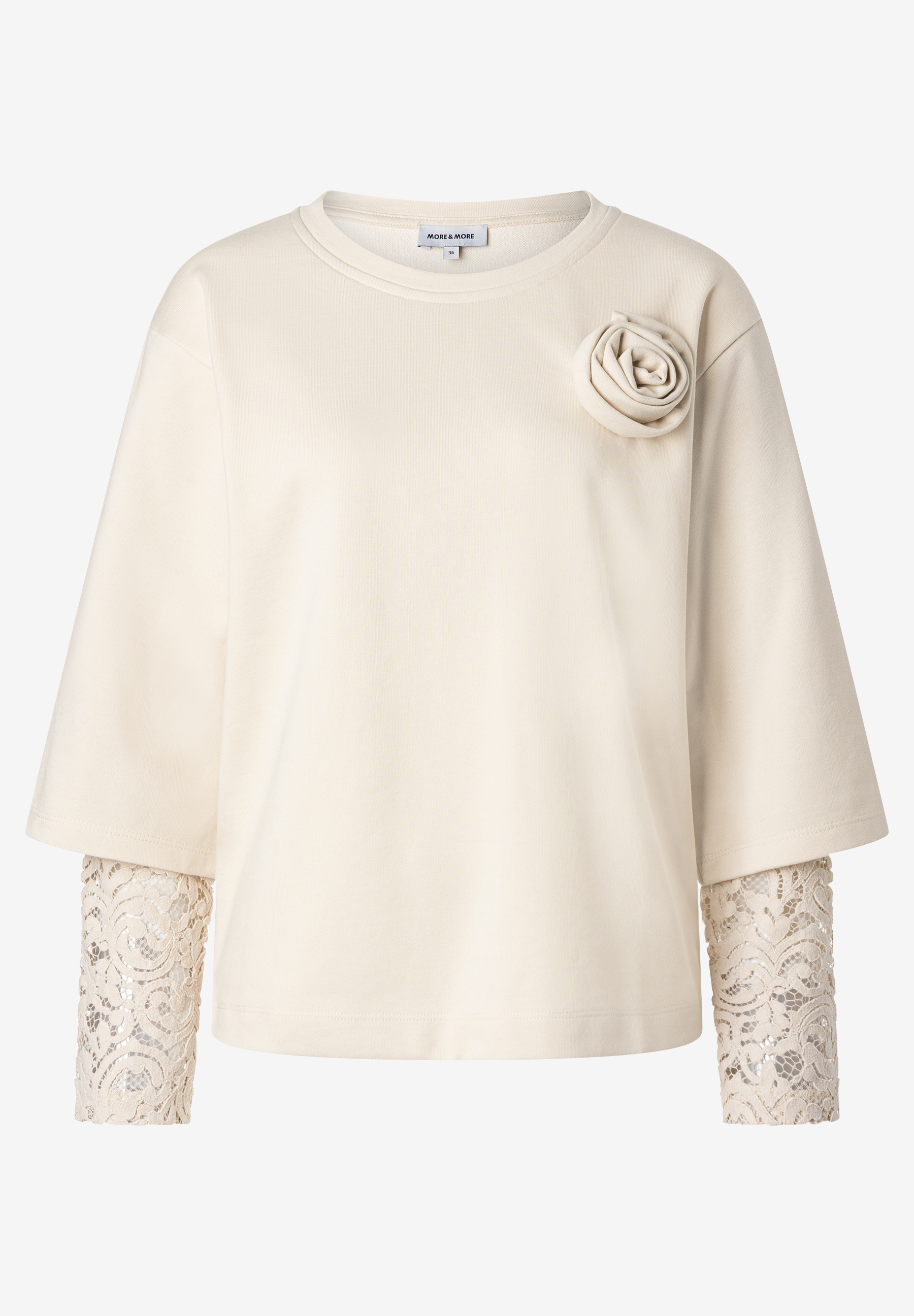 MORE & MORE Damen-Sweatshirt in Beige mit Blumen-Applikation und Spitzenärmeln. Feminines Oberteil für den Alltag.