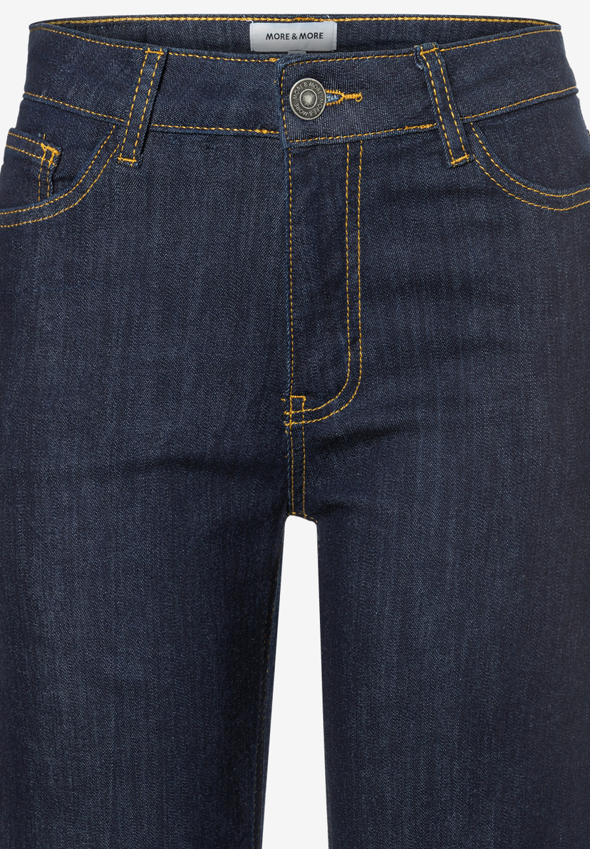 Dunkelblaue Jeans von MORE & MORE aus Denim mit gelben Nähten. Dunkelblaue Jeans von MORE & MORE aus Denim mit gelben Nähten.