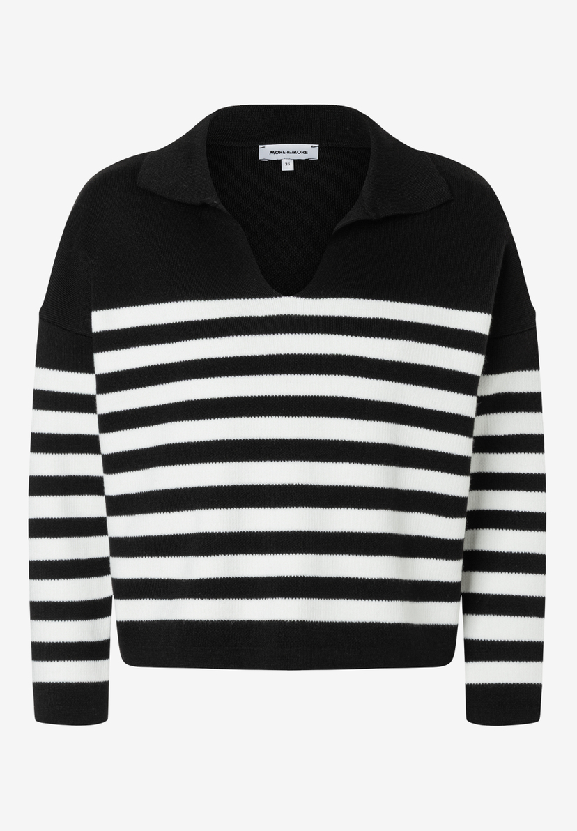 Ein gestreifter MORE & MORE Strickpullover mit Kragen in Schwarz und Weiß. Ein gestreifter MORE & MORE Strickpullover mit Kragen in Schwarz und Weiß.