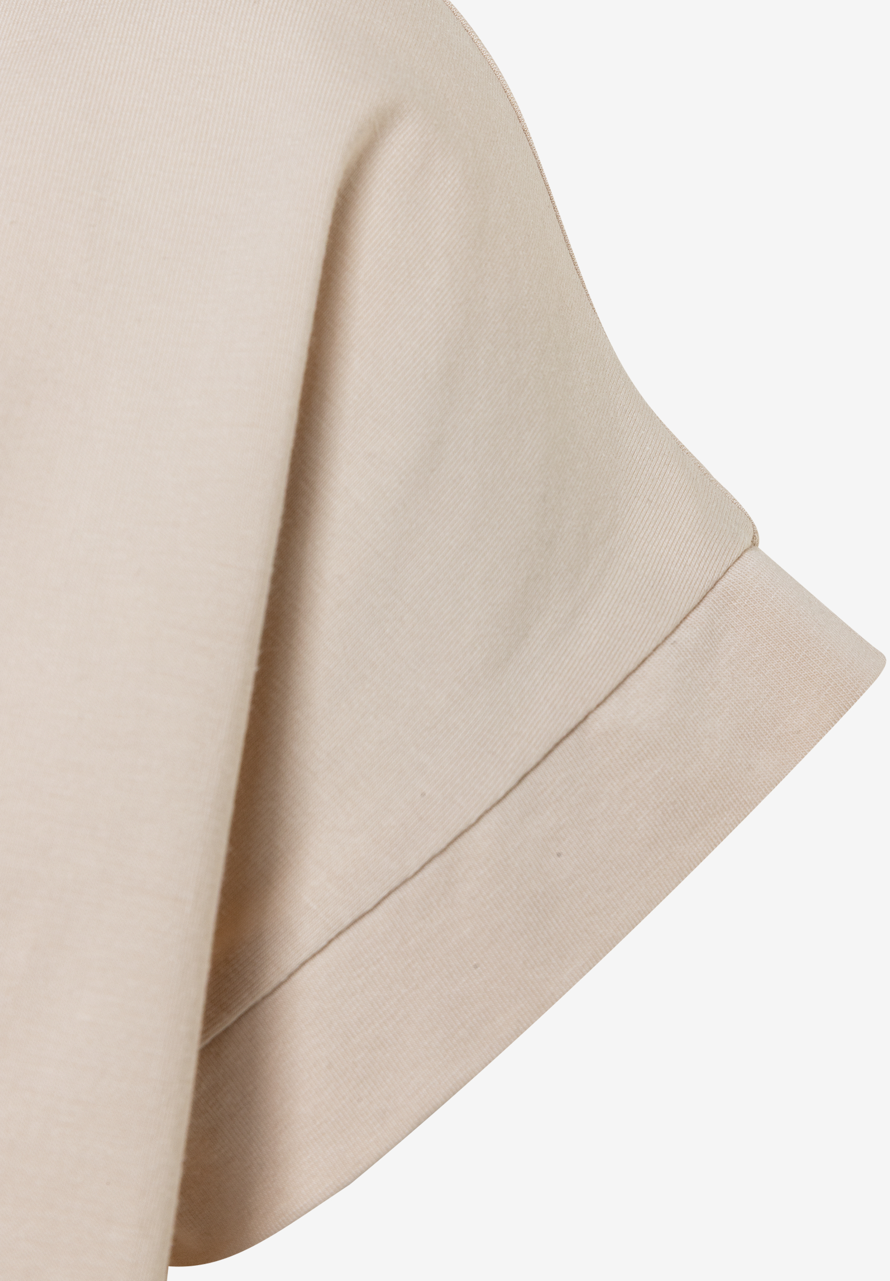 Nahaufnahme vom Ärmel eines MORE & MORE Oberteils aus Jersey mit angenehmem, weichem Griff und elastischer Materialkonstruktion. Nahaufnahme vom Ärmel eines MORE & MORE Oberteils aus Jersey mit angenehmem, weichem Griff und elastischer Materialkonstruktion.