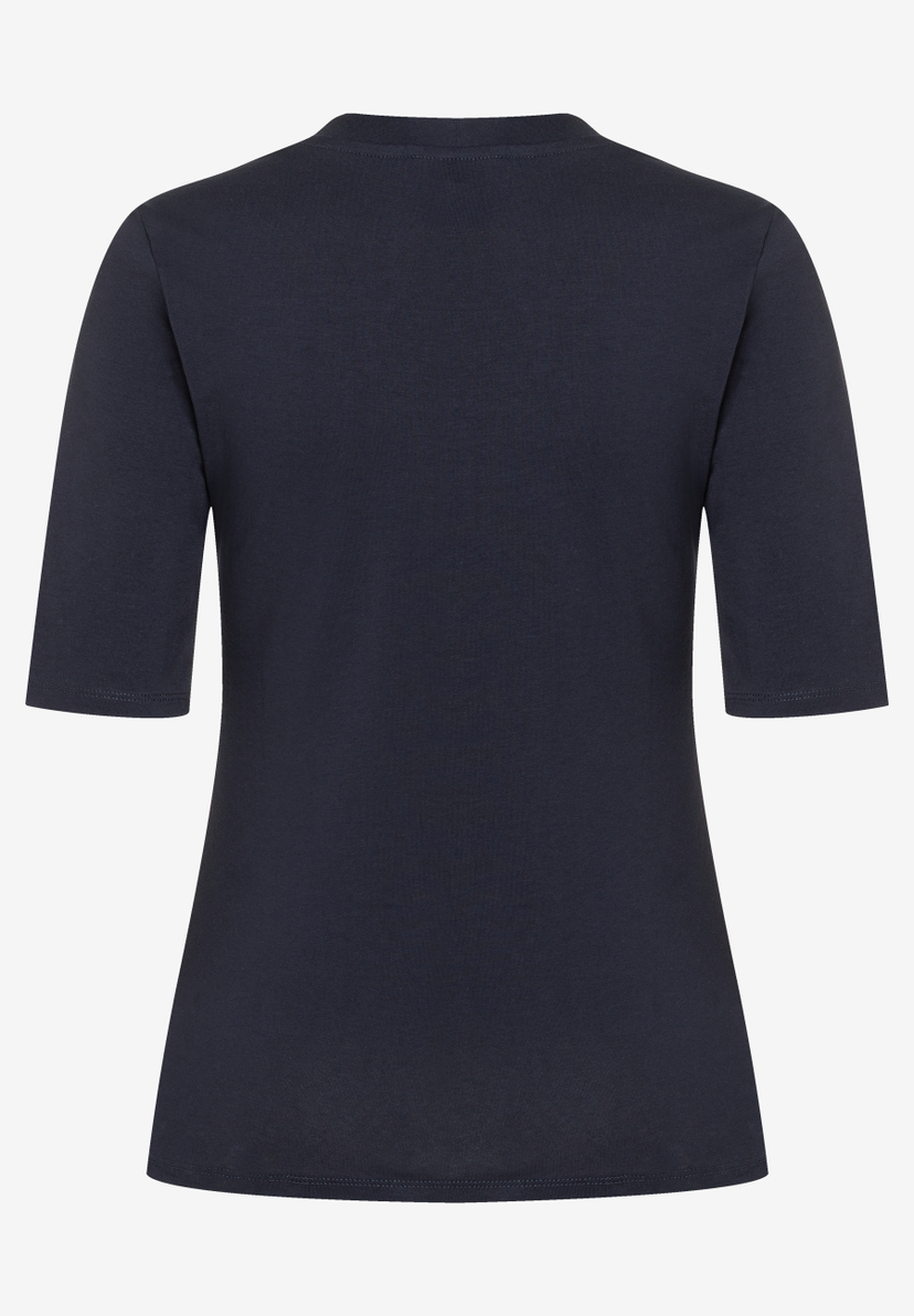 Ein dunkelblaues, schlichtes MORE & MORE T-Shirt mit kurzen Ärmeln und Jersey-Material. Ein dunkelblaues, schlichtes MORE & MORE T-Shirt mit kurzen Ärmeln und Jersey-Material.
