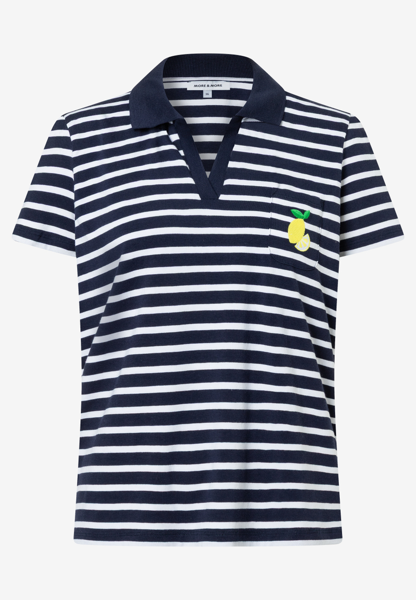 Ein gestreiftes MORE & MORE Shirt mit V-Ausschnitt und Zitrone auf der Brusttasche. Ein gestreiftes MORE & MORE Shirt mit V-Ausschnitt und Zitrone auf der Brusttasche.
