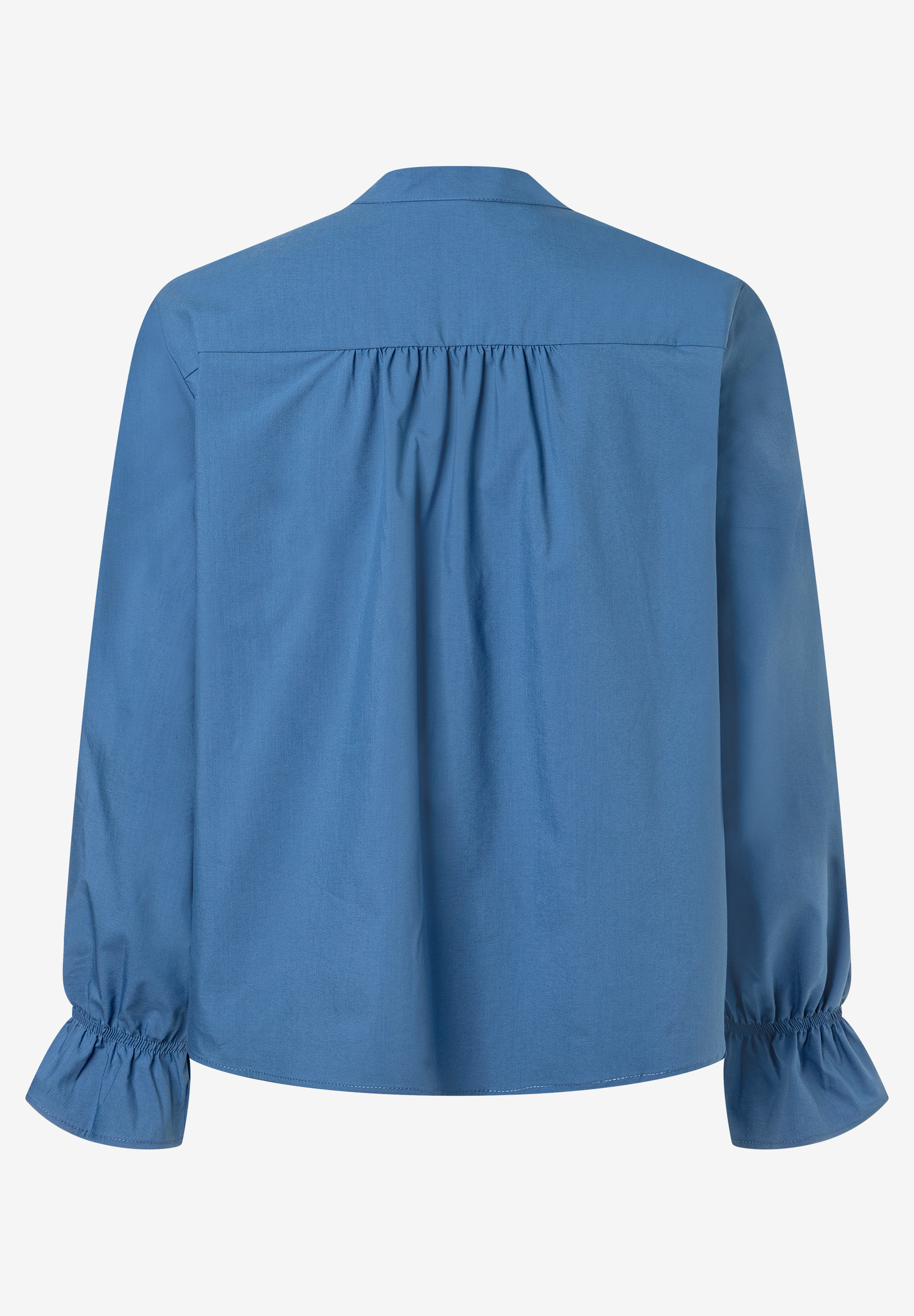 Hellblaue MORE & MORE Bluse mit langen Ärmeln und Rüschen an den Manschetten. Hellblaue MORE & MORE Bluse mit langen Ärmeln und Rüschen an den Manschetten.