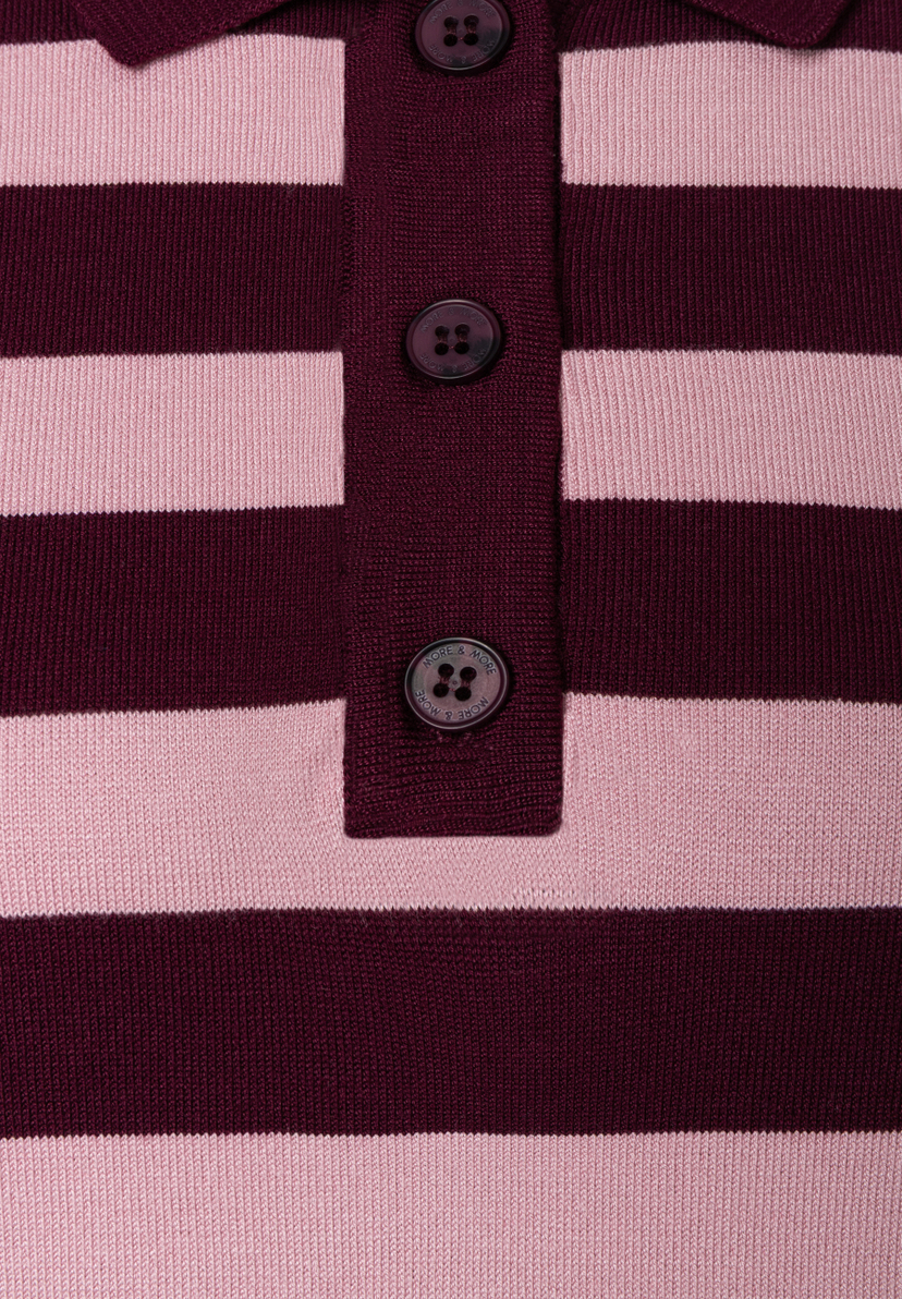 MORE & MORE Feinstrick-Pullover mit Blockstreifen in Rosa und Dunkelrot, hautfreundlich und elastisch. MORE & MORE Feinstrick-Pullover mit Blockstreifen in Rosa und Dunkelrot, hautfreundlich und elastisch.
