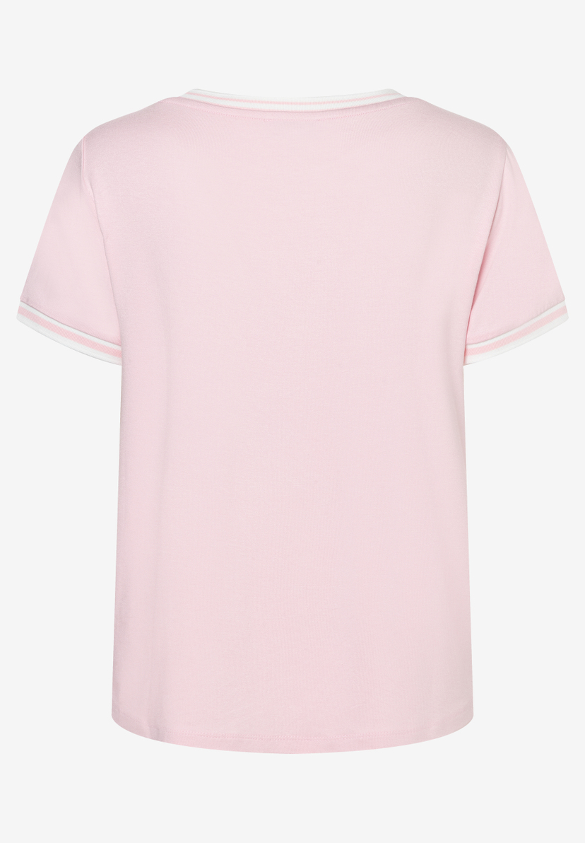 Ein MORE & MORE Oberteil in Rosa mit weißen Bündchen am Ärmel und Kragen. Ein MORE & MORE Oberteil in Rosa mit weißen Bündchen am Ärmel und Kragen.