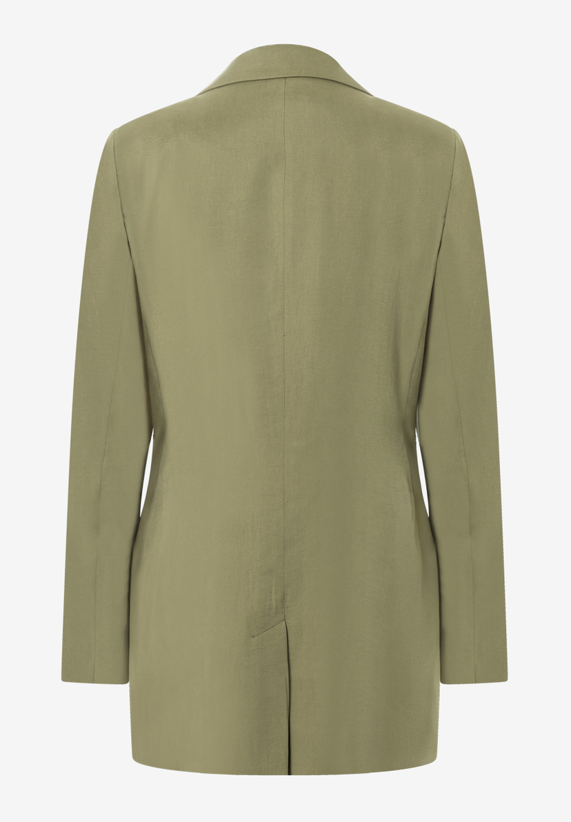 Der olivgrüne MORE & MORE Blazer mit Webware und bequemem, elastischem Material, Rückansicht. Der olivgrüne MORE & MORE Blazer mit Webware und bequemem, elastischem Material, Rückansicht.
