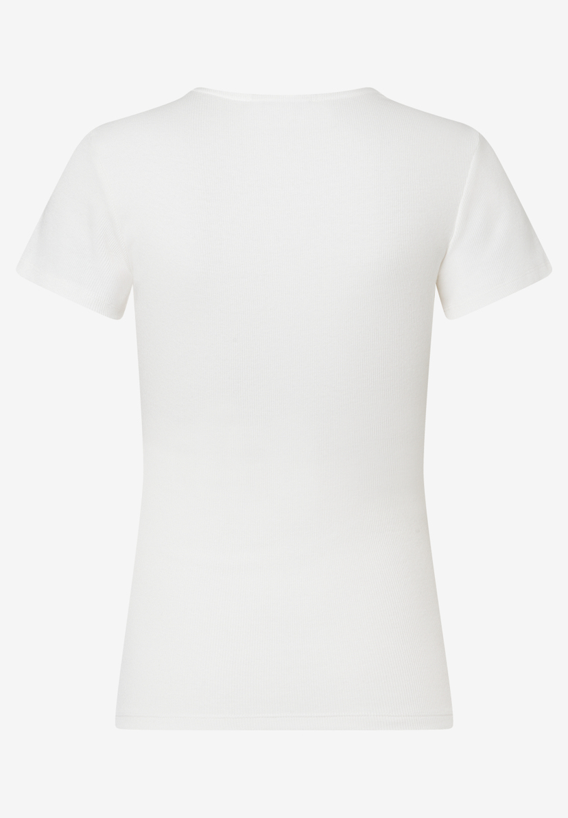 Ein geripptes, weißes MORE & MORE T-Shirt mit kurzen Ärmeln, das eng am Körper anliegt. Ein geripptes, weißes MORE & MORE T-Shirt mit kurzen Ärmeln, das eng am Körper anliegt.