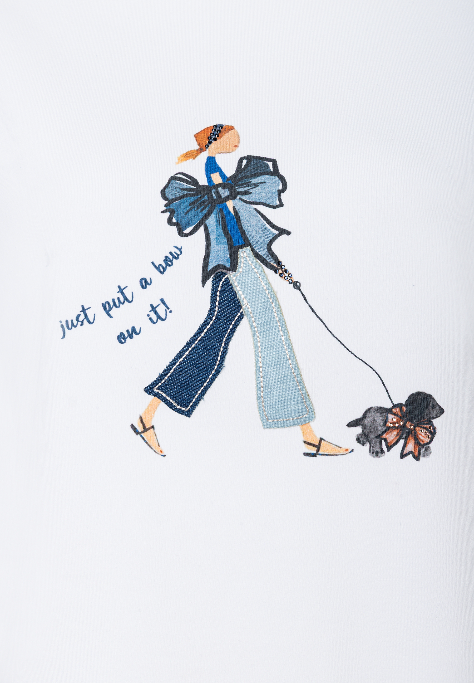 MORE & MORE Oberteil: Weibliche Figur aus Stoffapplikationen und Schleifen, die mit Hund spaziert, dazu Schriftzug. MORE & MORE Oberteil: Weibliche Figur aus Stoffapplikationen und Schleifen, die mit Hund spaziert, dazu Schriftzug.