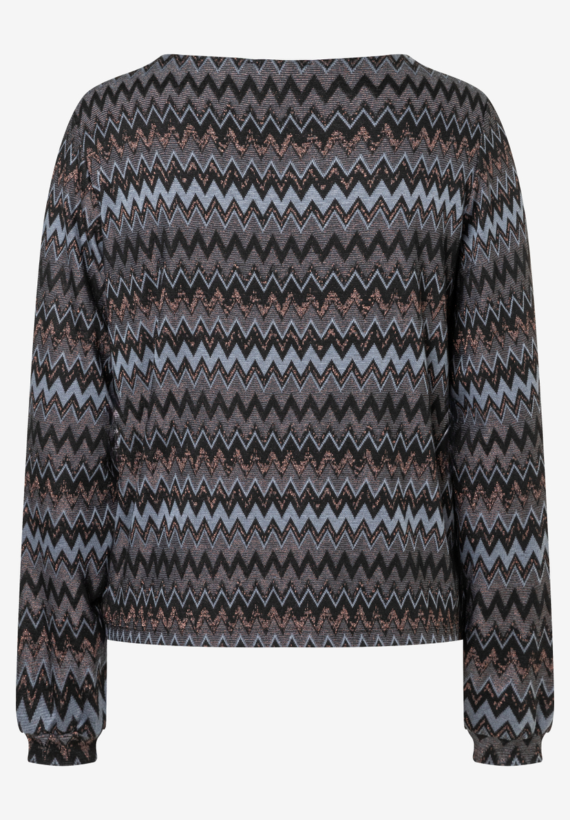 Ein MORE & MORE Oberteil mit Zickzackmuster in Grau-, Schwarz- und Blautönen. Jersey mit angenehmem Tragekomfort. Ein MORE & MORE Oberteil mit Zickzackmuster in Grau-, Schwarz- und Blautönen. Jersey mit angenehmem Tragekomfort.