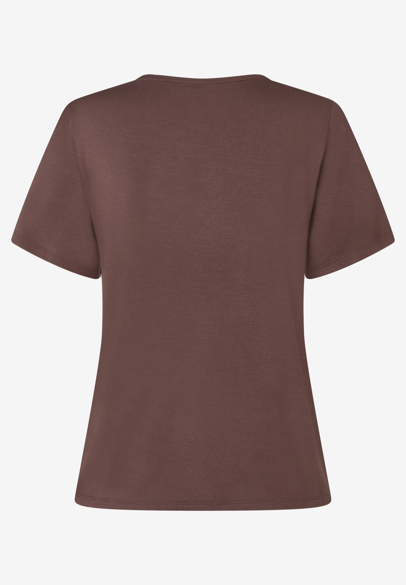 MORE & MORE T-Shirt aus elastischem Jersey. Rückseite eines braunen Oberteils auf schlichtem Hintergrund. MORE & MORE T-Shirt aus elastischem Jersey. Rückseite eines braunen Oberteils auf schlichtem Hintergrund.