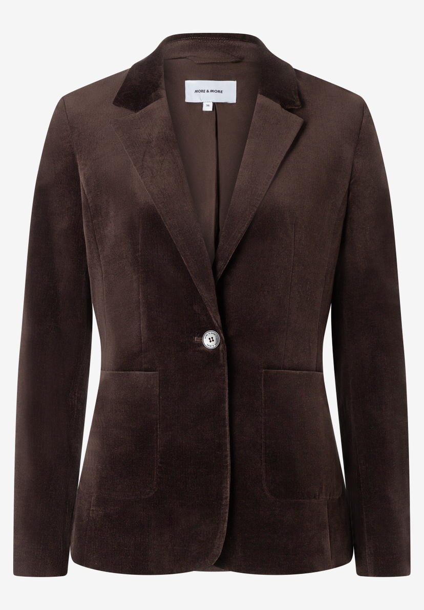 MORE & MORE Blazer in Dunkelbraun mit Samtkragen und einem einzelnen Knopf. Zwei aufgesetzte Taschen.
