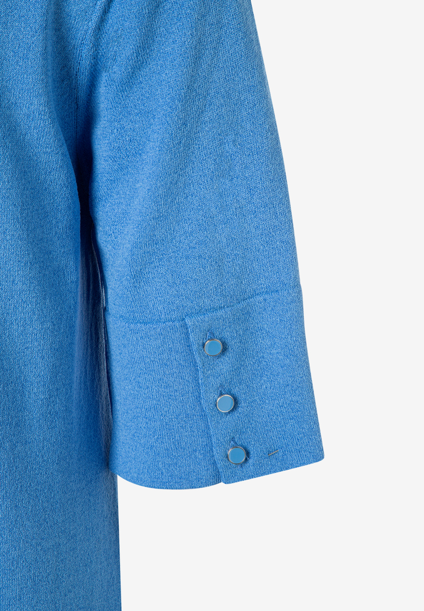 MORE & MORE Feinstrick-Pullover in leuchtendem Blau, Details: 3 Knöpfe an den Ärmelabschlüssen MORE & MORE Feinstrick-Pullover in leuchtendem Blau, Details: 3 Knöpfe an den Ärmelabschlüssen