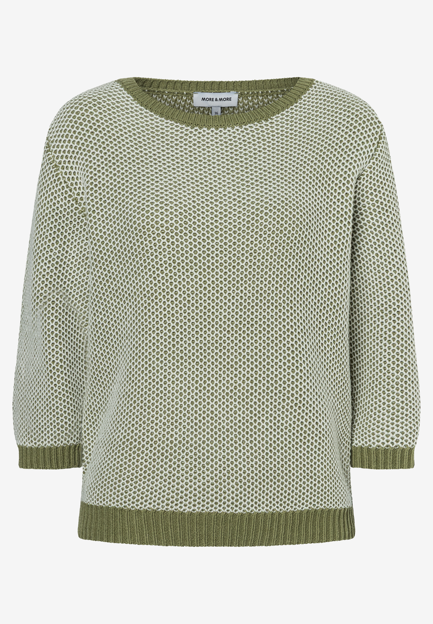 Ein MORE & MORE Strickpullover mit grünem und weißem Strukturstrick für angenehmen Tragekomfort. Ein MORE & MORE Strickpullover mit grünem und weißem Strukturstrick für angenehmen Tragekomfort.