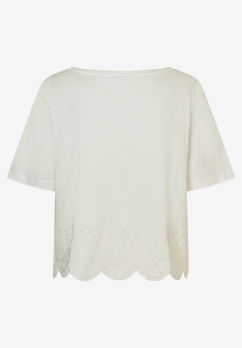 MORE & MORE Damen T-Shirt aus Jersey mit halblangen Ärmeln. Der Saum ist mit Scallop-Spitze und Lochstickerei verziert. MORE & MORE Damen T-Shirt aus Jersey mit halblangen Ärmeln. Der Saum ist mit Scallop-Spitze und Lochstickerei verziert.