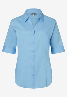 Hellblaue MORE & MORE Bluse mit kurzen Ärmeln und Knopfleiste.