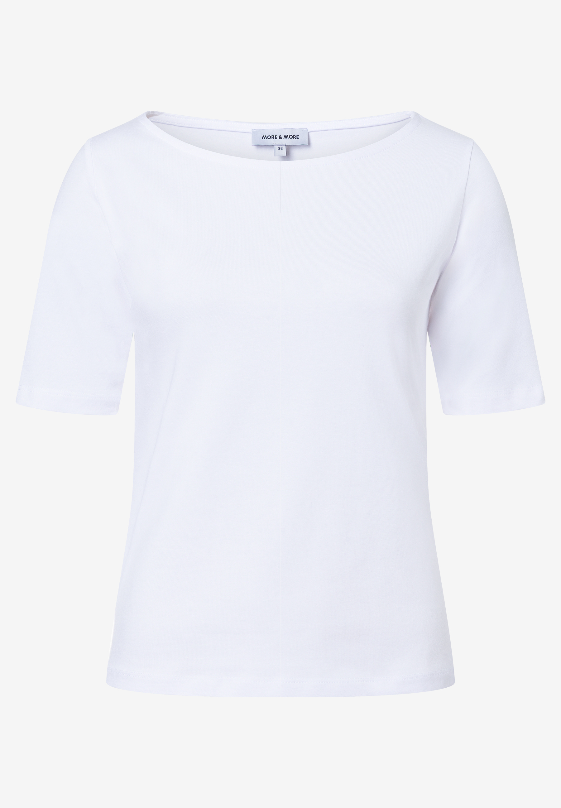 Ein weißes MORE & MORE T-Shirt mit kurzen Ärmeln und einem geraden Ausschnitt. Ein weißes MORE & MORE T-Shirt mit kurzen Ärmeln und einem geraden Ausschnitt.