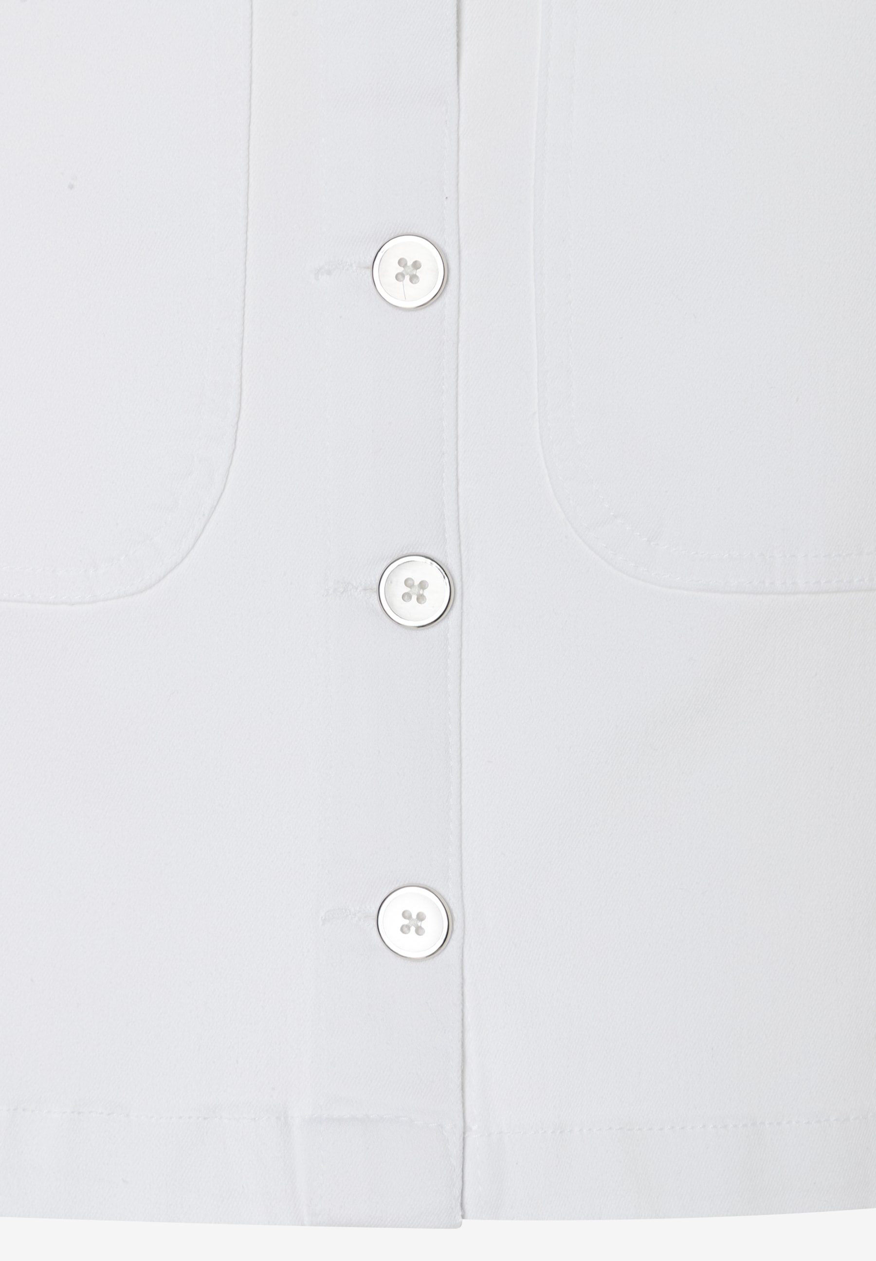 MORE & MORE weißer Denim-Rock mit Knopfleiste und Taschen. Hautfreundlicher, elastischer Rock mit hohem Tragekomfort. MORE & MORE weißer Denim-Rock mit Knopfleiste und Taschen. Hautfreundlicher, elastischer Rock mit hohem Tragekomfort.