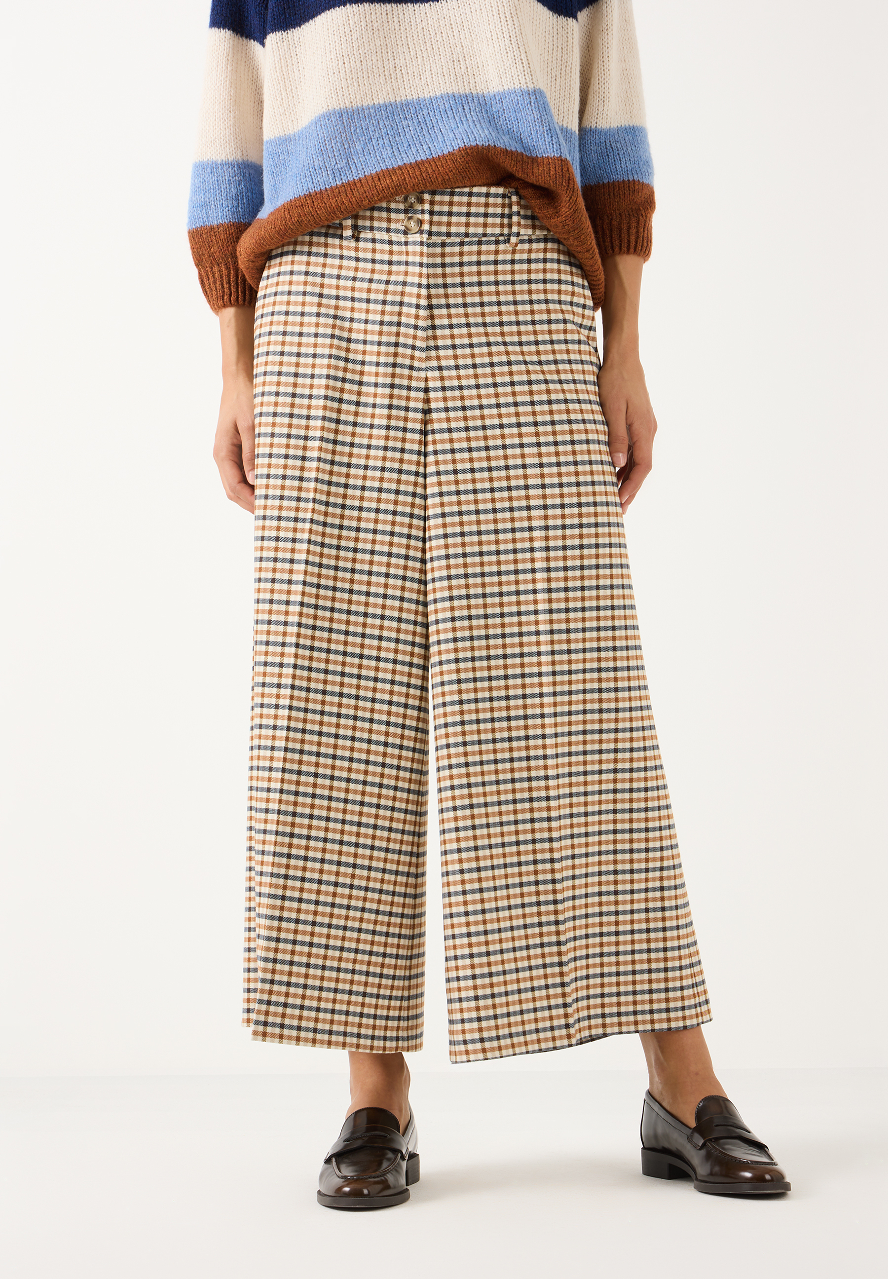 MORE & MORE Jeans im Hahnentritt-Muster: Eine braune, beige und dunkelblaue Hose aus Webware mit weitem Bein