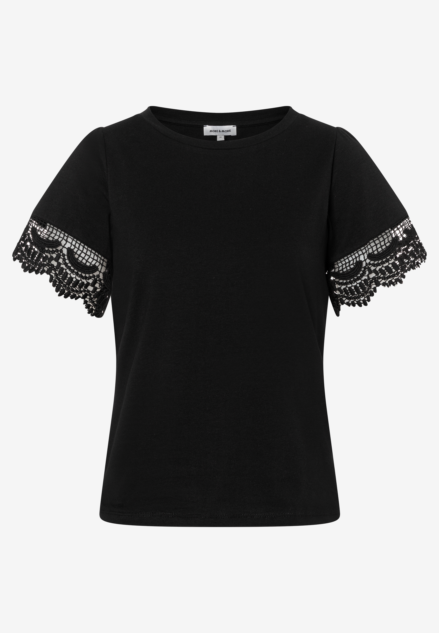 MORE & MORE T-Shirt, schwarz, mit kurzen Ärmeln und aufwendiger, schwarzer Häkelspitze am Ärmelsaum.