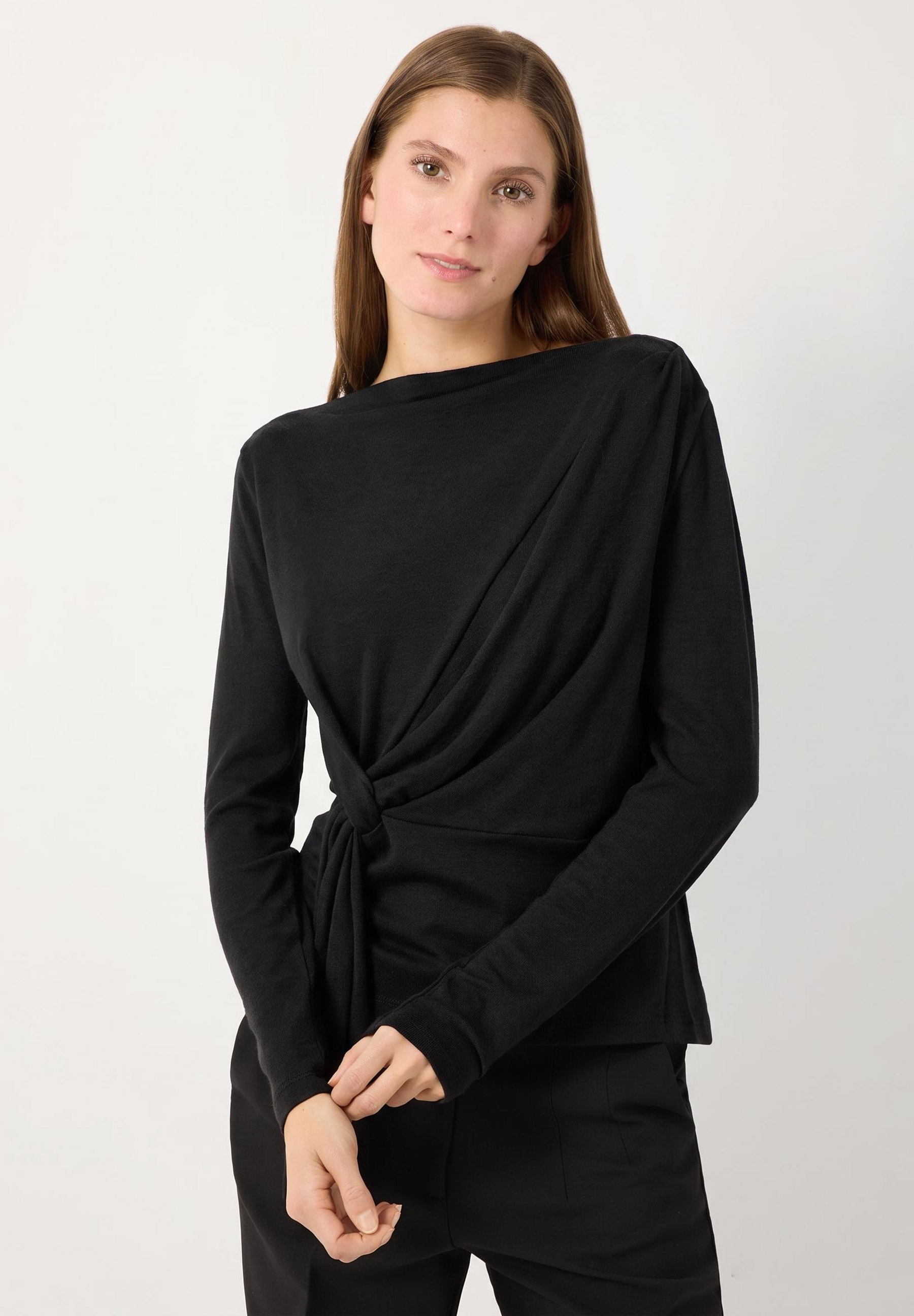 MORE & MORE schwarzes Jersey-Langarmshirt mit lockerem Ausschnitt und Raffung, in der Taille geknotet für modernen Look.
