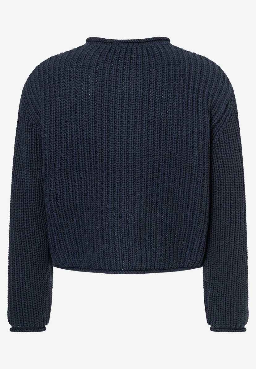 Die Rückansicht eines dunkelblauen MORE & MORE Rippstrick-Pullovers. Elastisch und mit angenehmem Tragekomfort. Die Rückansicht eines dunkelblauen MORE & MORE Rippstrick-Pullovers. Elastisch und mit angenehmem Tragekomfort.
