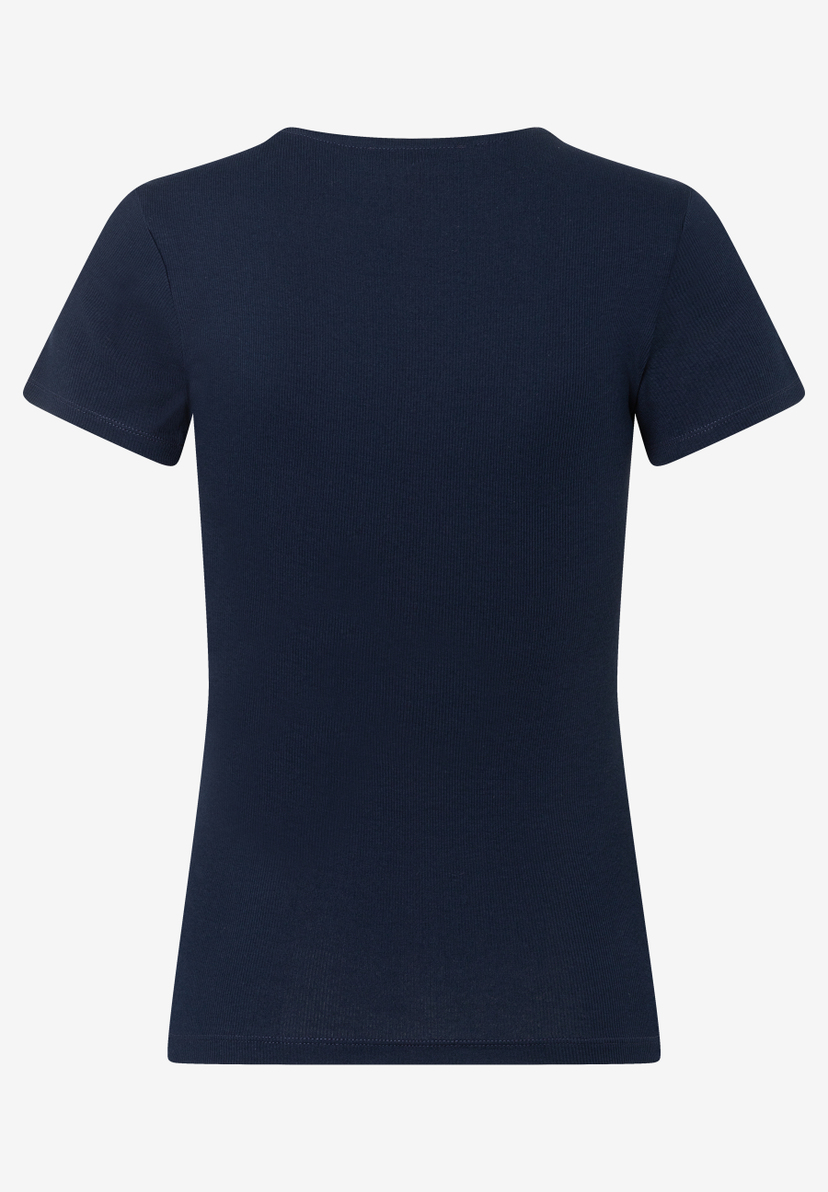 Ein geripptes, dunkelblaues MORE & MORE T-Shirt liegt vor einem weißen Hintergrund. Ein geripptes, dunkelblaues MORE & MORE T-Shirt liegt vor einem weißen Hintergrund.