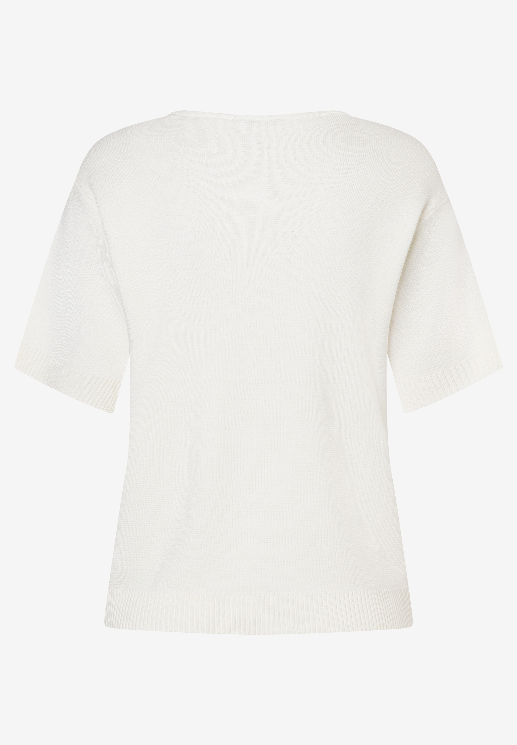 Rückansicht eines weißen MORE & MORE Strickpullovers mit kurzen Ärmeln. Rückansicht eines weißen MORE & MORE Strickpullovers mit kurzen Ärmeln.