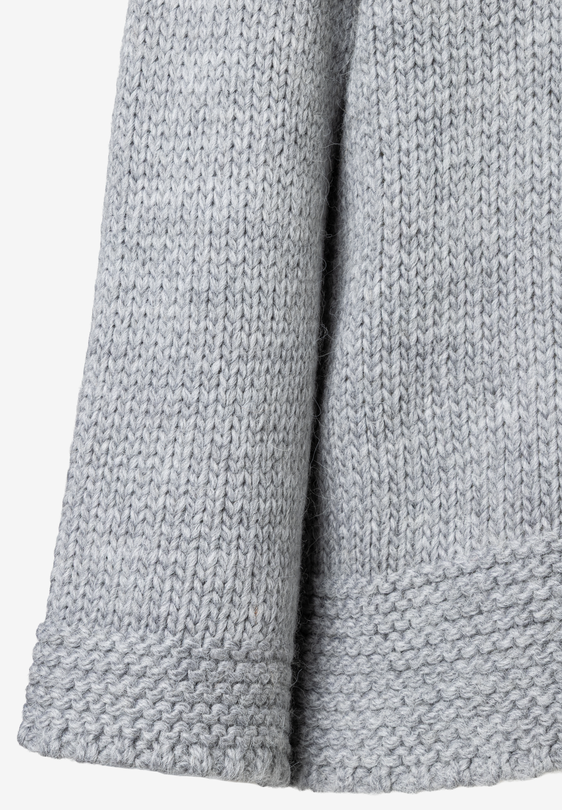 Detailaufnahme von MORE & MORE Strick-Oberteil, das Wärme und Komfort verspricht. Detailaufnahme von MORE & MORE Strick-Oberteil, das Wärme und Komfort verspricht.