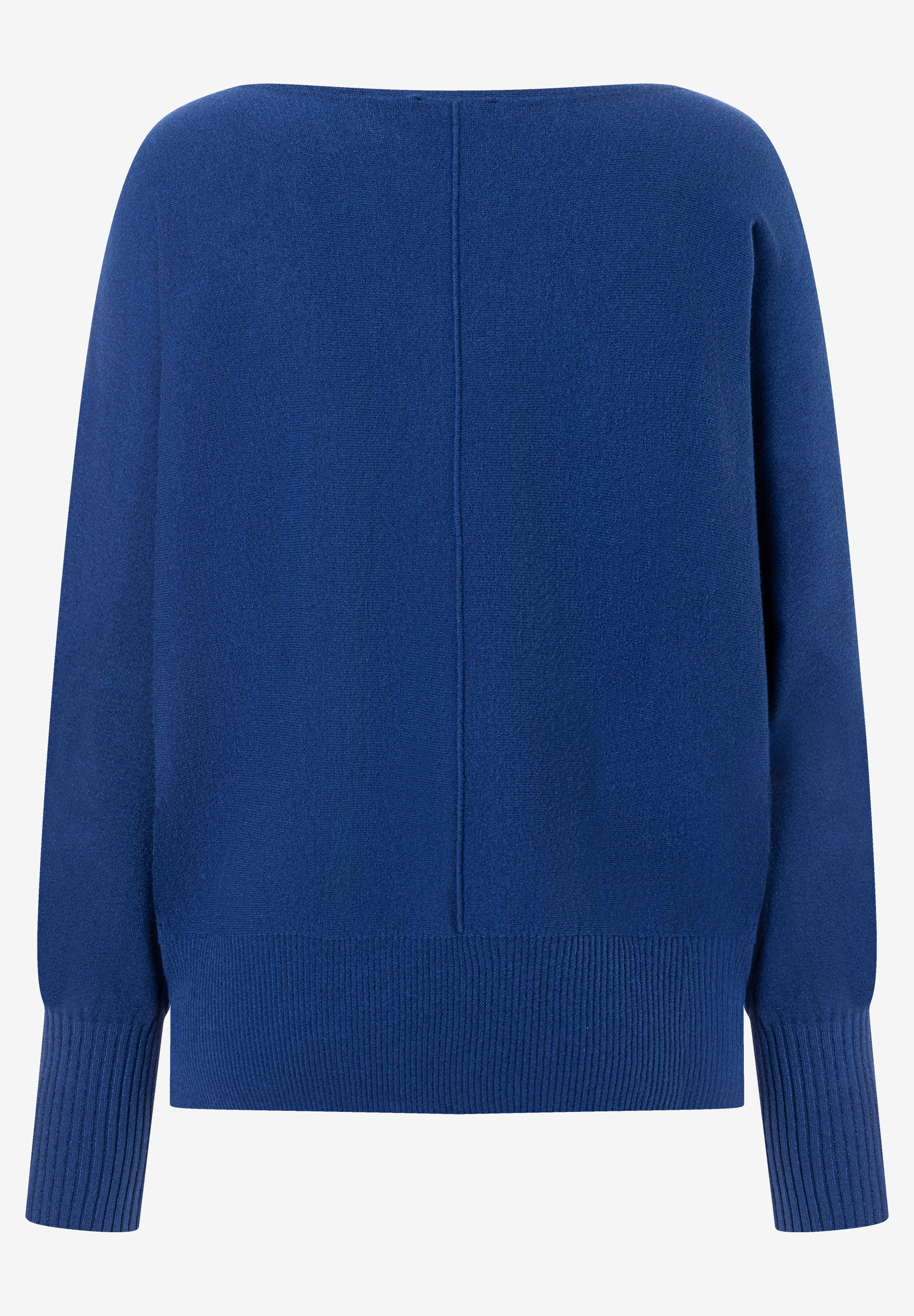 MORE & MORE Feinstrick-Pullover in intensivem Blau. Oversize-Schnitt, U-Boot-Ausschnitt, dezente Mittelnaht, Rippbündchen. MORE & MORE Feinstrick-Pullover in intensivem Blau. Oversize-Schnitt, U-Boot-Ausschnitt, dezente Mittelnaht, Rippbündchen.