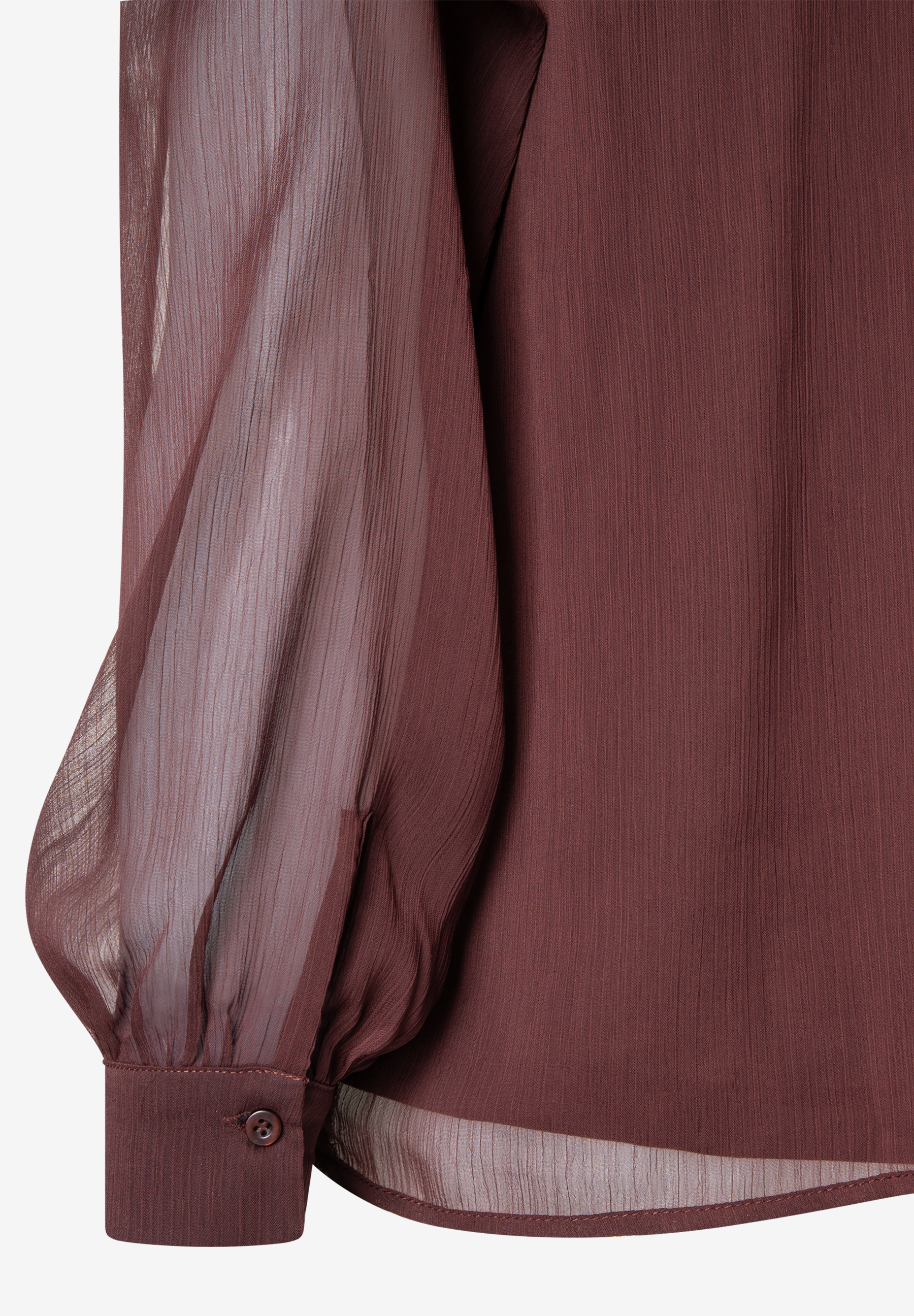 Nahaufnahme einer bordeauxroten MORE & MORE Bluse aus Chiffon mit langen Ärmeln und Knopf am Ärmel Nahaufnahme einer bordeauxroten MORE & MORE Bluse aus Chiffon mit langen Ärmeln und Knopf am Ärmel