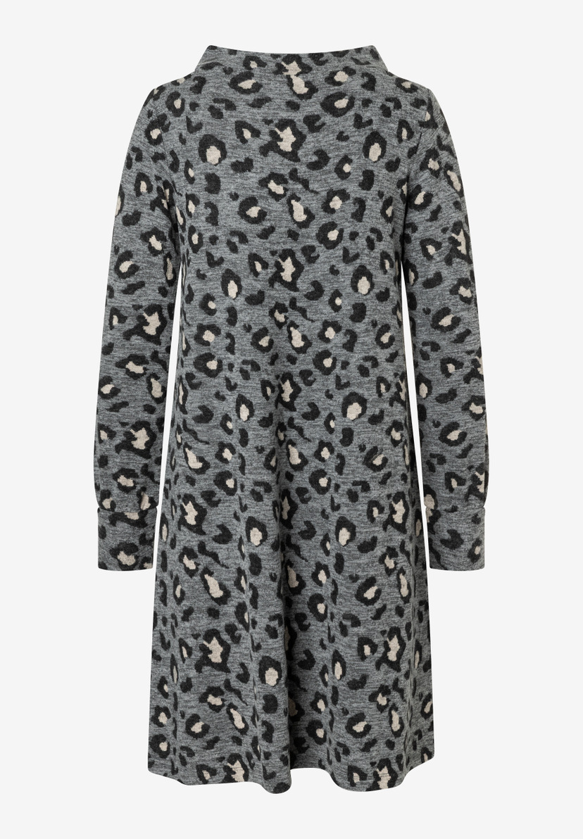 Ein MORE & MORE Oberteil, Jersey, mit Leopardenmuster, langen Ärmeln und bequemer, elastischer Materialkonstruktion. Ein MORE & MORE Oberteil, Jersey, mit Leopardenmuster, langen Ärmeln und bequemer, elastischer Materialkonstruktion.