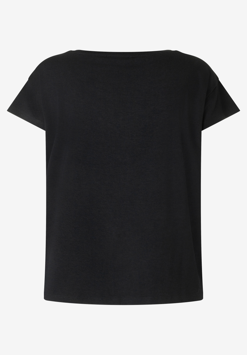 MORE & MORE T-Shirt aus elastischem, hautfreundlichem Jersey in Schwarz. Klassisches, bequemes Oberteil. MORE & MORE T-Shirt aus elastischem, hautfreundlichem Jersey in Schwarz. Klassisches, bequemes Oberteil.