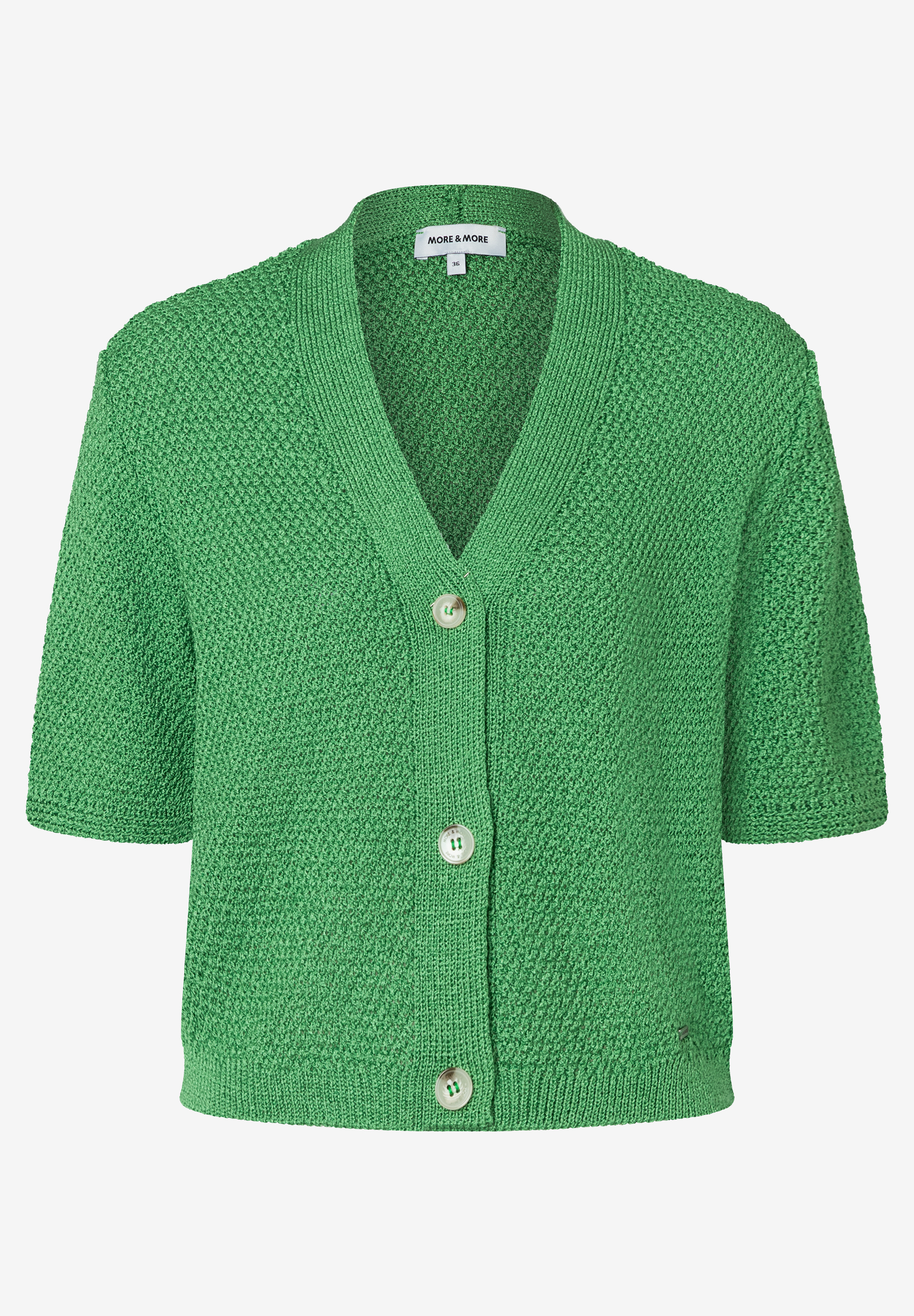 Ein grüner MORE & MORE Strickpullover mit V-Ausschnitt und drei Knöpfen.