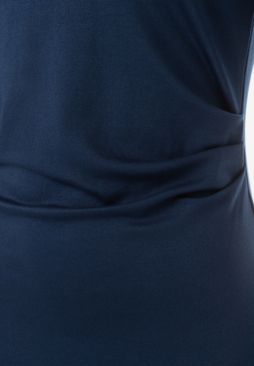 MORE & MORE Jersey-Kleid in Dunkelblau mit Raffungen an der Taille, angenehm zu tragen, elastisch & hautfreundlich. MORE & MORE Jersey-Kleid in Dunkelblau mit Raffungen an der Taille, angenehm zu tragen, elastisch & hautfreundlich.