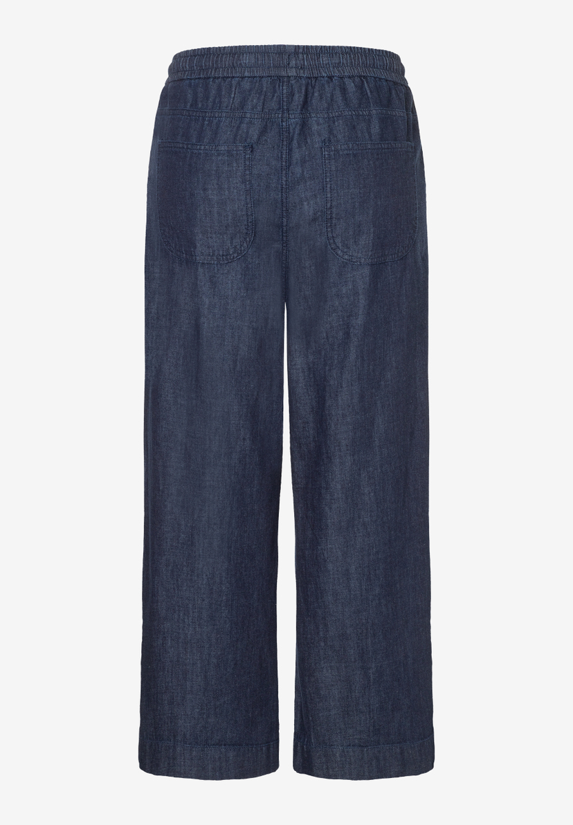 MORE & MORE Jeanshose aus Denim, mit elastischem Bund und zwei Gesäßtaschen.