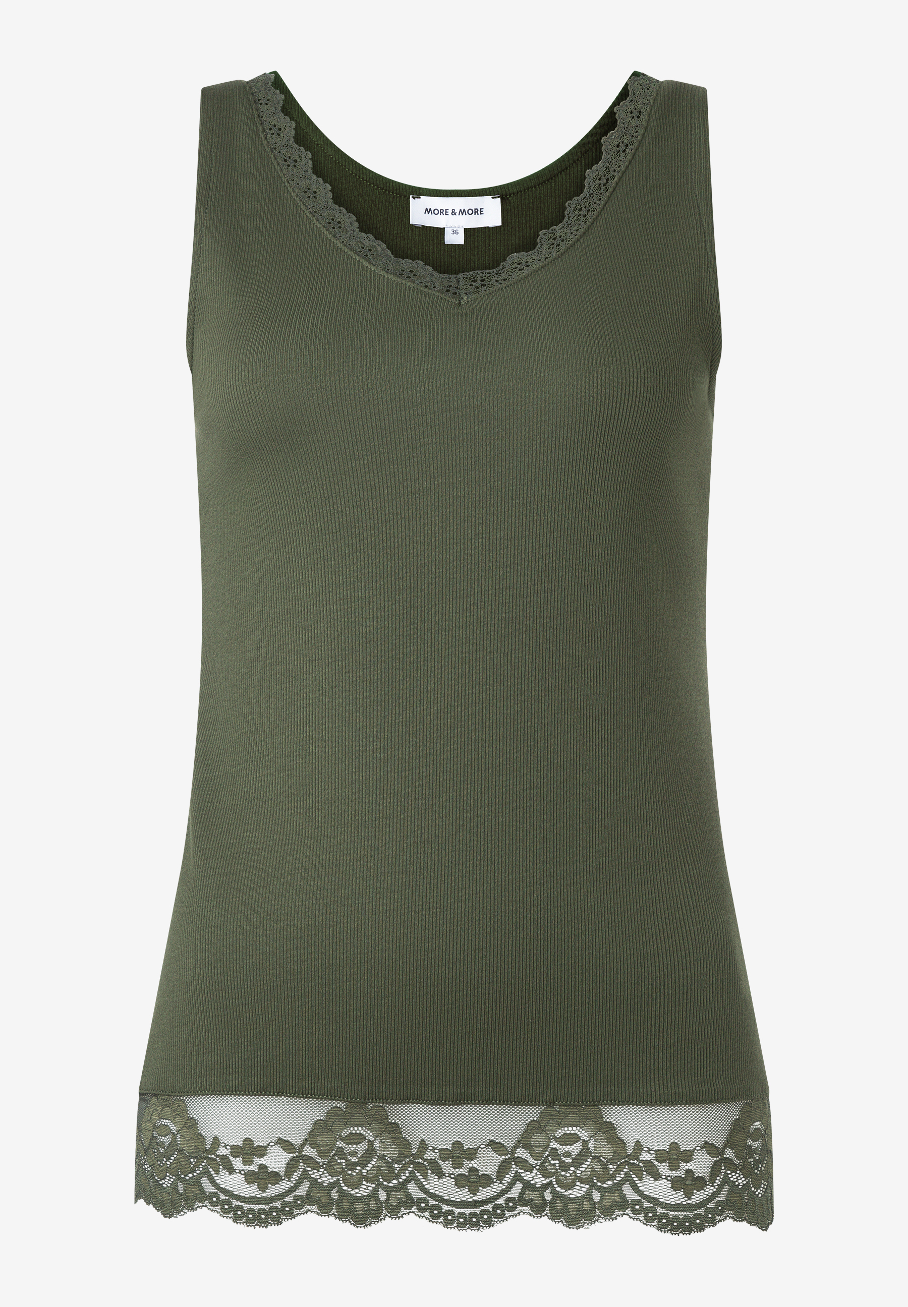 MORE & MORE Rippstrick-Tanktop in Olivgrün mit Spitzenborte am V-Ausschnitt und Saum, auf weißem Hintergrund.