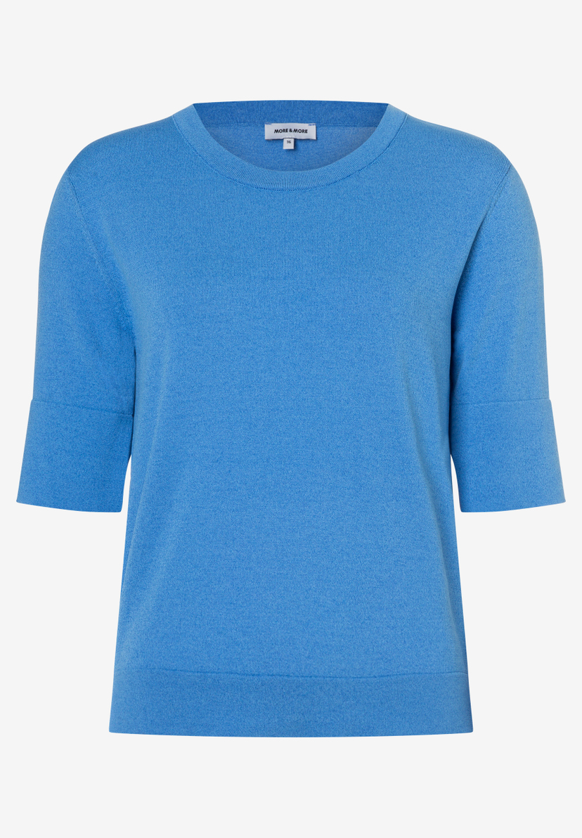 MORE & MORE Feinstrick-Pullover in leuchtendem Blau, halbarm, mit geripptem Rundhalsausschnitt und Saum, hautfreundlich. MORE & MORE Feinstrick-Pullover in leuchtendem Blau, halbarm, mit geripptem Rundhalsausschnitt und Saum, hautfreundlich.