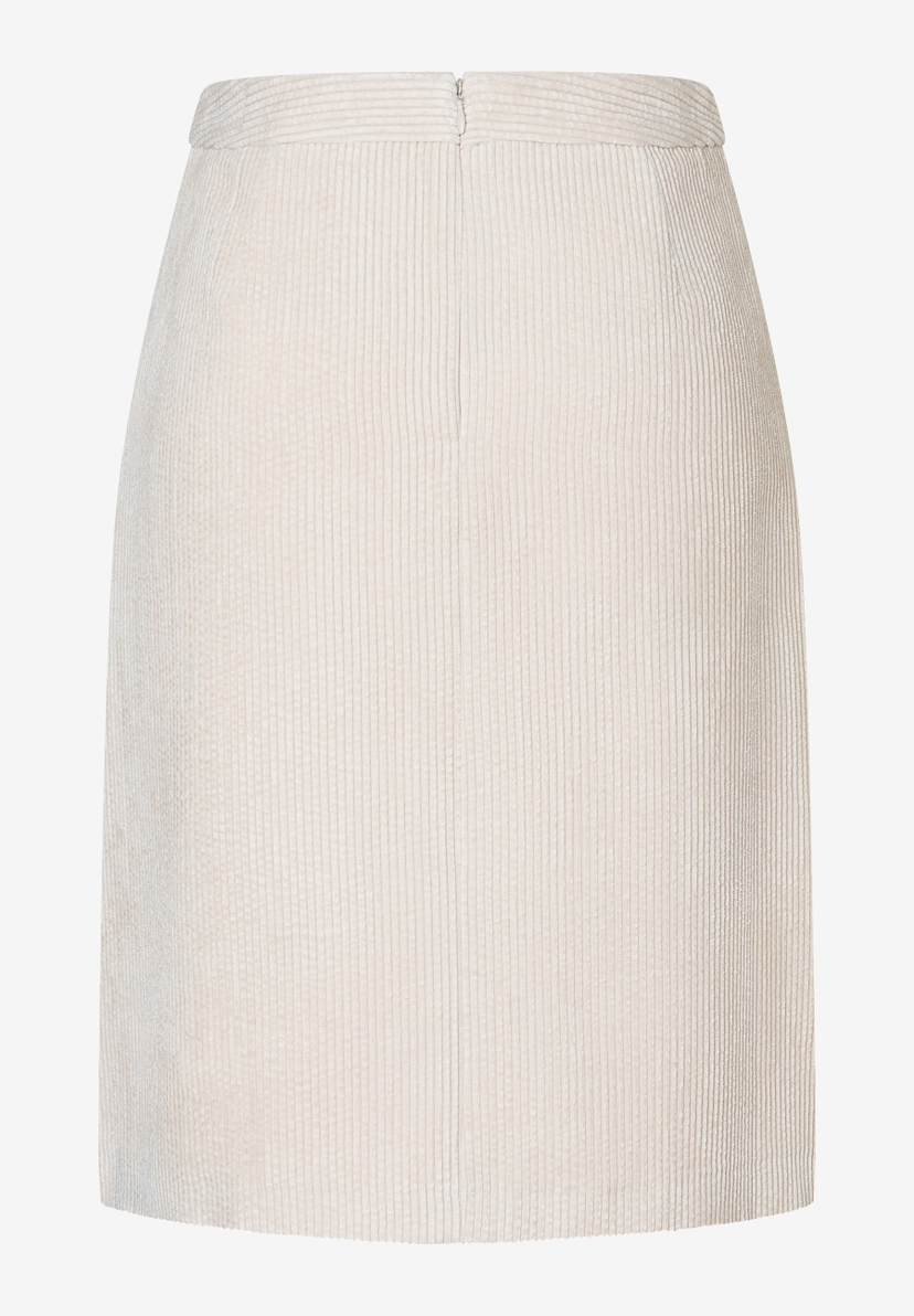 Ein MORE & MORE Rock aus Cord mit angenehmem, elastischem Tragekomfort. Ein MORE & MORE Rock aus Cord mit angenehmem, elastischem Tragekomfort.