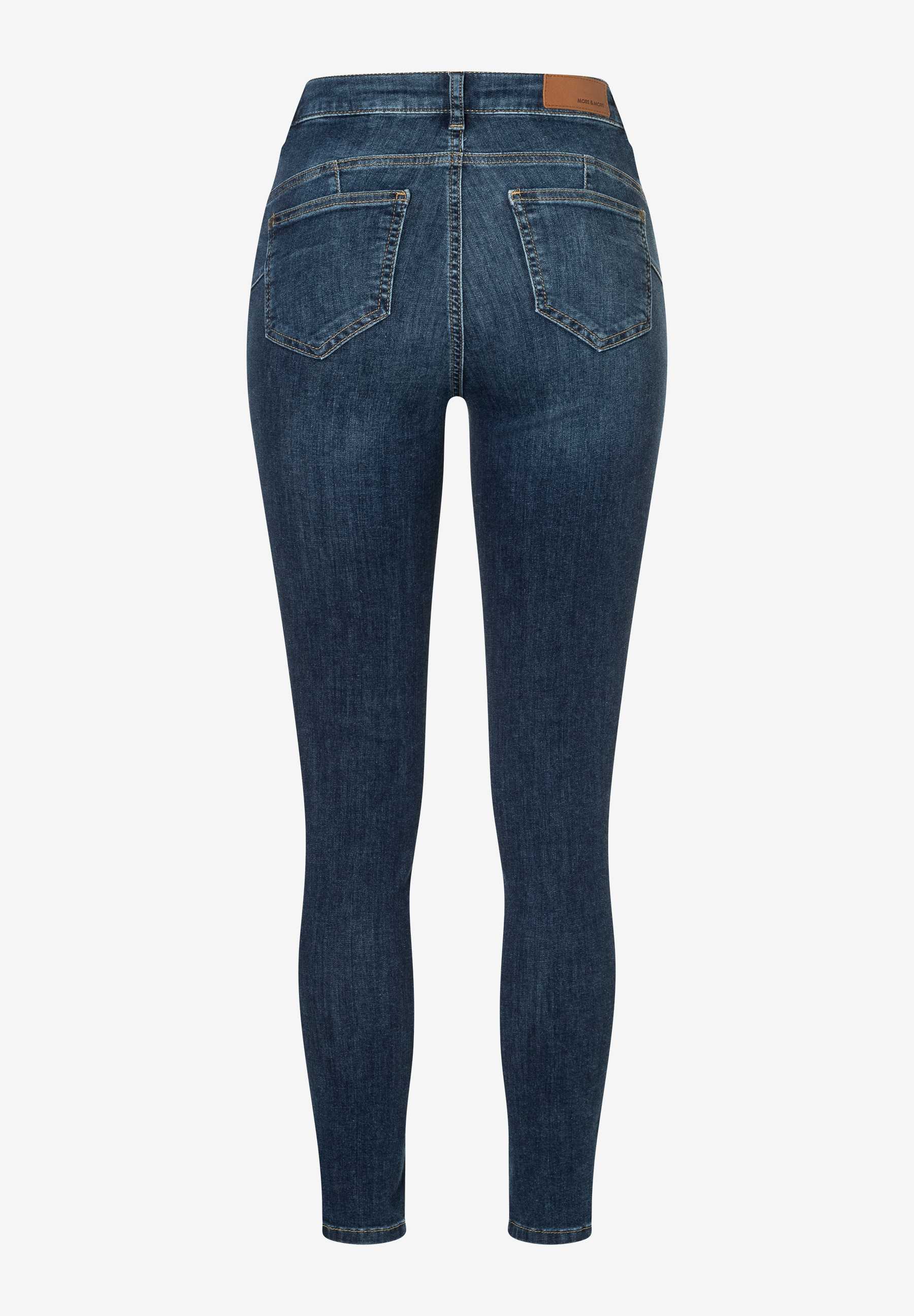 Eine blaue MORE & MORE Jeanshose mit Denim-Material und elastischem, angenehmem Tragekomfort. Eine blaue MORE & MORE Jeanshose mit Denim-Material und elastischem, angenehmem Tragekomfort.