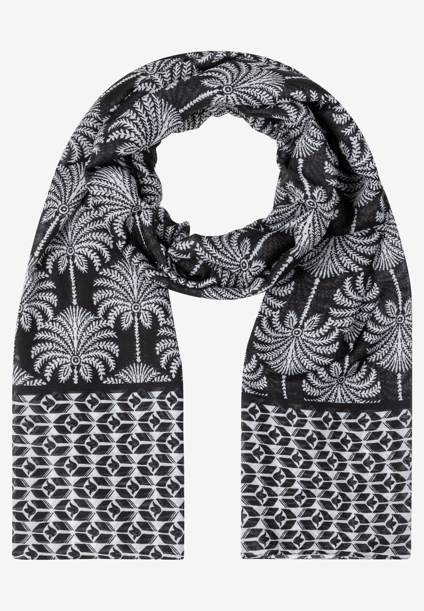 MORE & MORE Accessoire: Schwarz-weißer Schal mit Palmen- und grafischem Muster, locker drapiert auf Weiß. MORE & MORE Accessoire: Schwarz-weißer Schal mit Palmen- und grafischem Muster, locker drapiert auf Weiß.