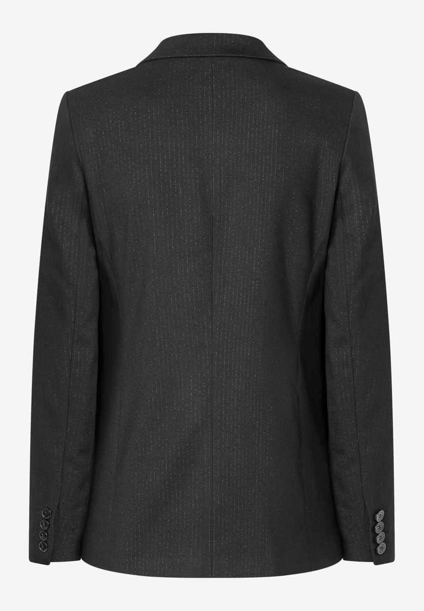Die Rückansicht eines MORE & MORE Blazers, Oberteil mit Nadelstreifen und Knöpfen am Ärmel. Die Rückansicht eines MORE & MORE Blazers, Oberteil mit Nadelstreifen und Knöpfen am Ärmel.