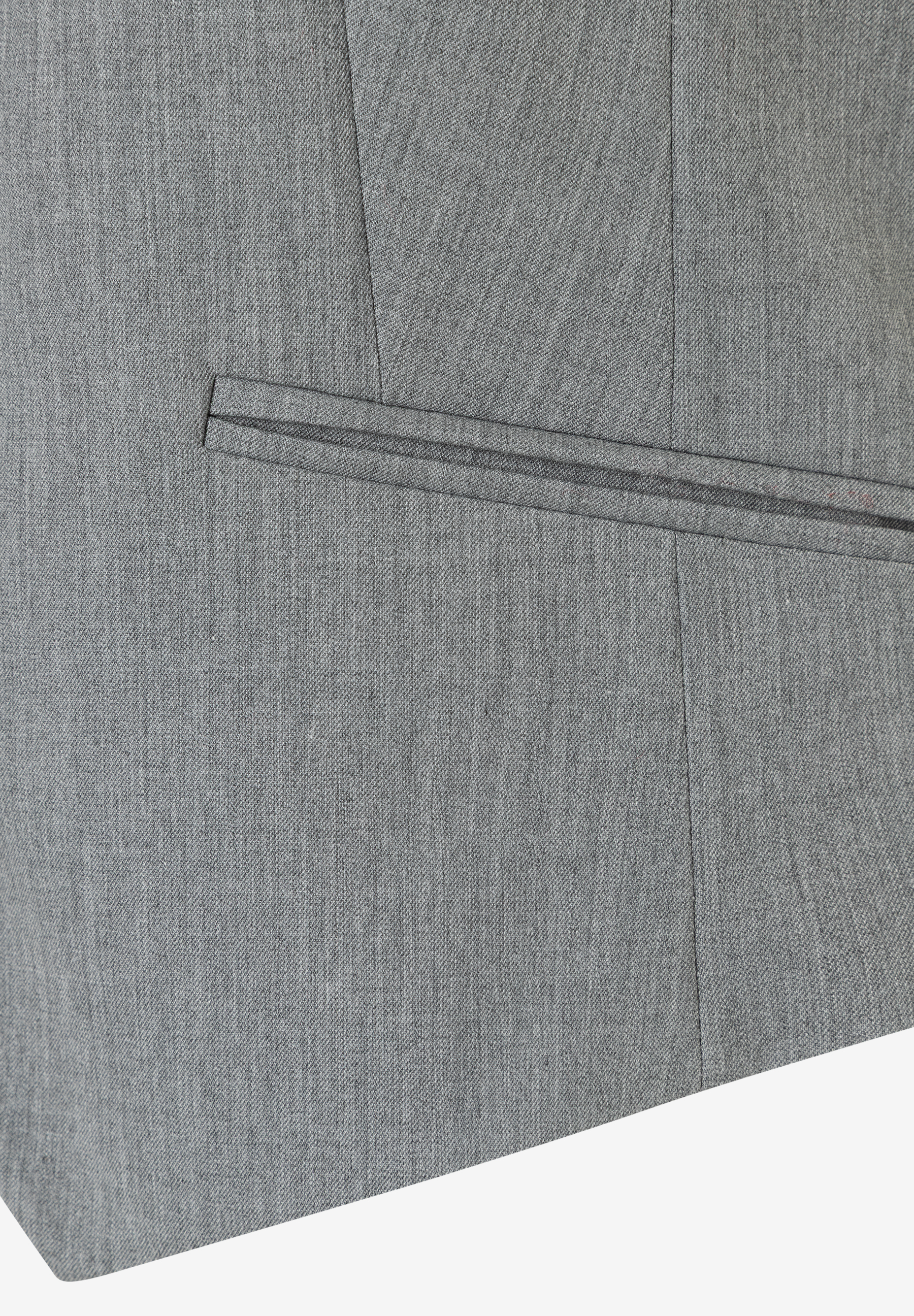 Nahaufnahme vom grauen MORE & MORE Blazer mit angedeuteter Tasche. Webware und Viskosemischung bieten Komfort und Elastizität. Nahaufnahme vom grauen MORE & MORE Blazer mit angedeuteter Tasche. Webware und Viskosemischung bieten Komfort und Elastizität.