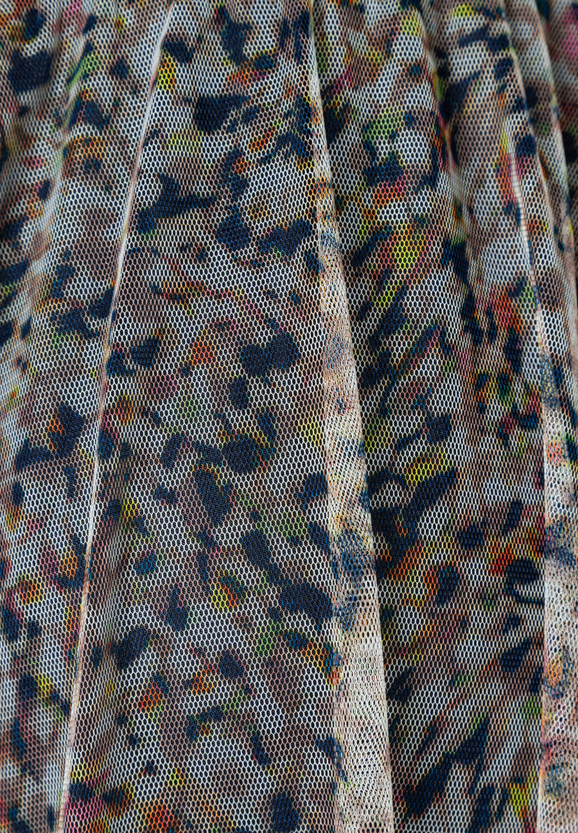 Detailansicht eines MORE & MORE Rockes aus Mesh mit Muster und angenehmem Tragekomfort. Detailansicht eines MORE & MORE Rockes aus Mesh mit Muster und angenehmem Tragekomfort.