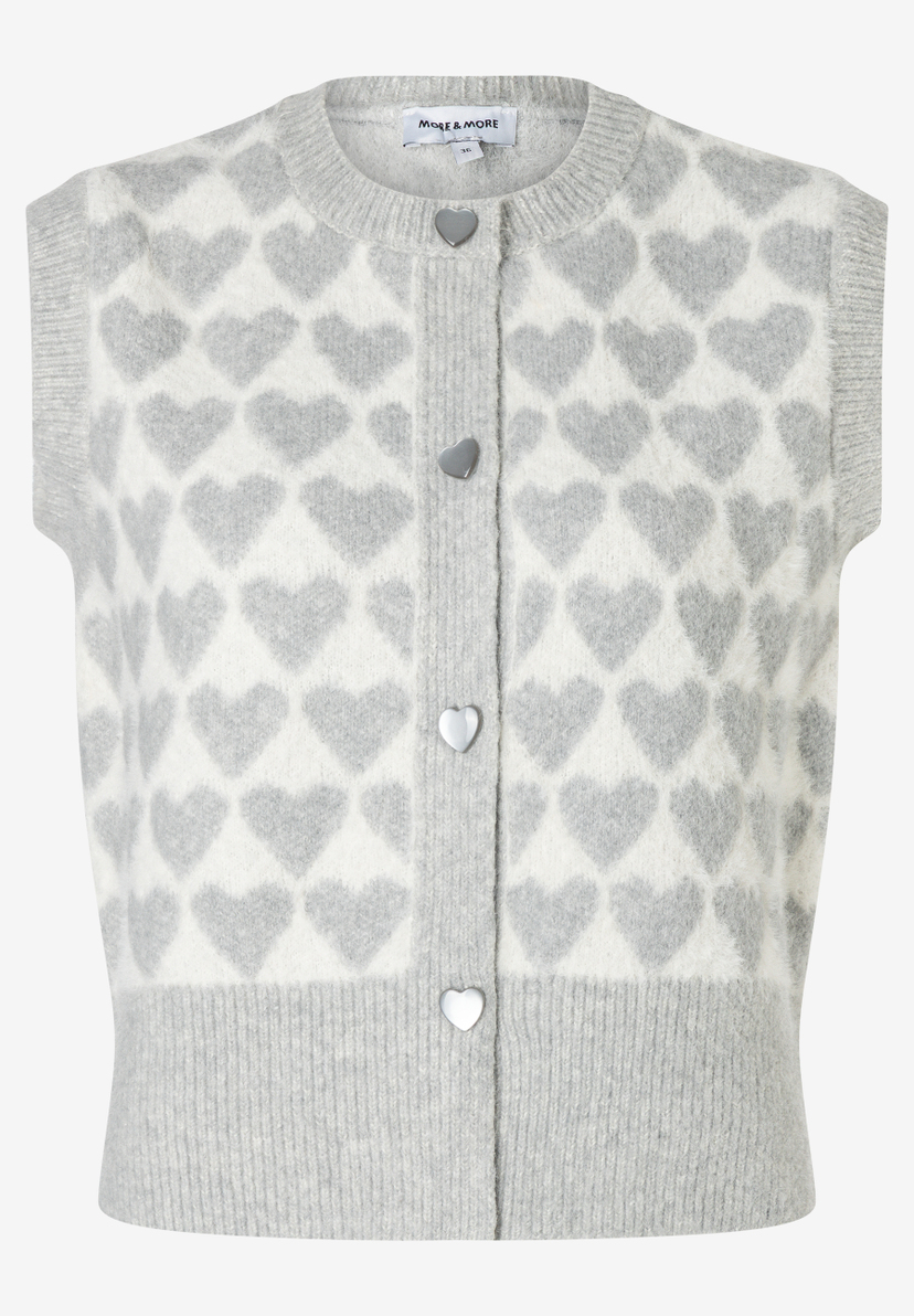 MORE & MORE Strickpullover in Grau und Weiß mit Herzmuster und herzförmigen Knöpfen.
