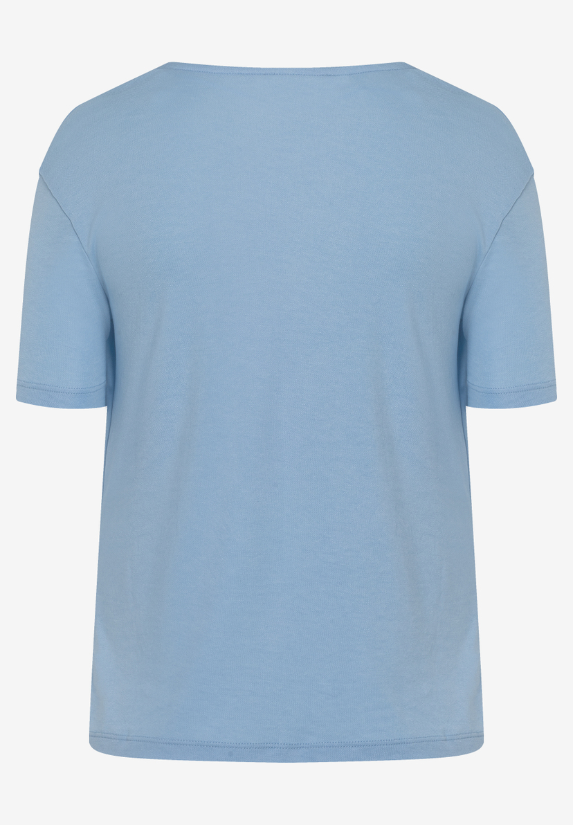 Ein hellblaues MORE & MORE T-Shirt mit kurzen Ärmeln und Jersey-Material. Ein hellblaues MORE & MORE T-Shirt mit kurzen Ärmeln und Jersey-Material.